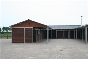 Paardenstal BEDAF Stallenbouw BV